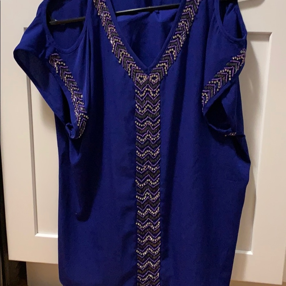 Heading Turning Holiday Tunic! Classy &Timeless